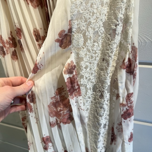 Free People Accordion Pleated Dress Medium Cream Pink Roses, Cottage, Garden - Picture 5 of 9